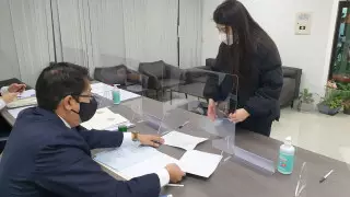 Первой на парламентских выборах проголосовала казахстанская студентка в Южной Корее