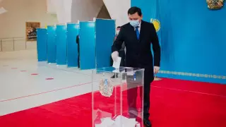 Алтай Кульгинов проголосовал на выборах