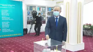 Нигматулин проголосовал на выборах