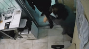 Алматинец в столице сделал монобровь ради маскировки
