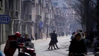 Привычку китайцев не здороваться объяснила "Популярная механика"