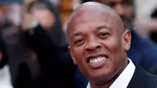 Dr. Dre выписали из больницы
