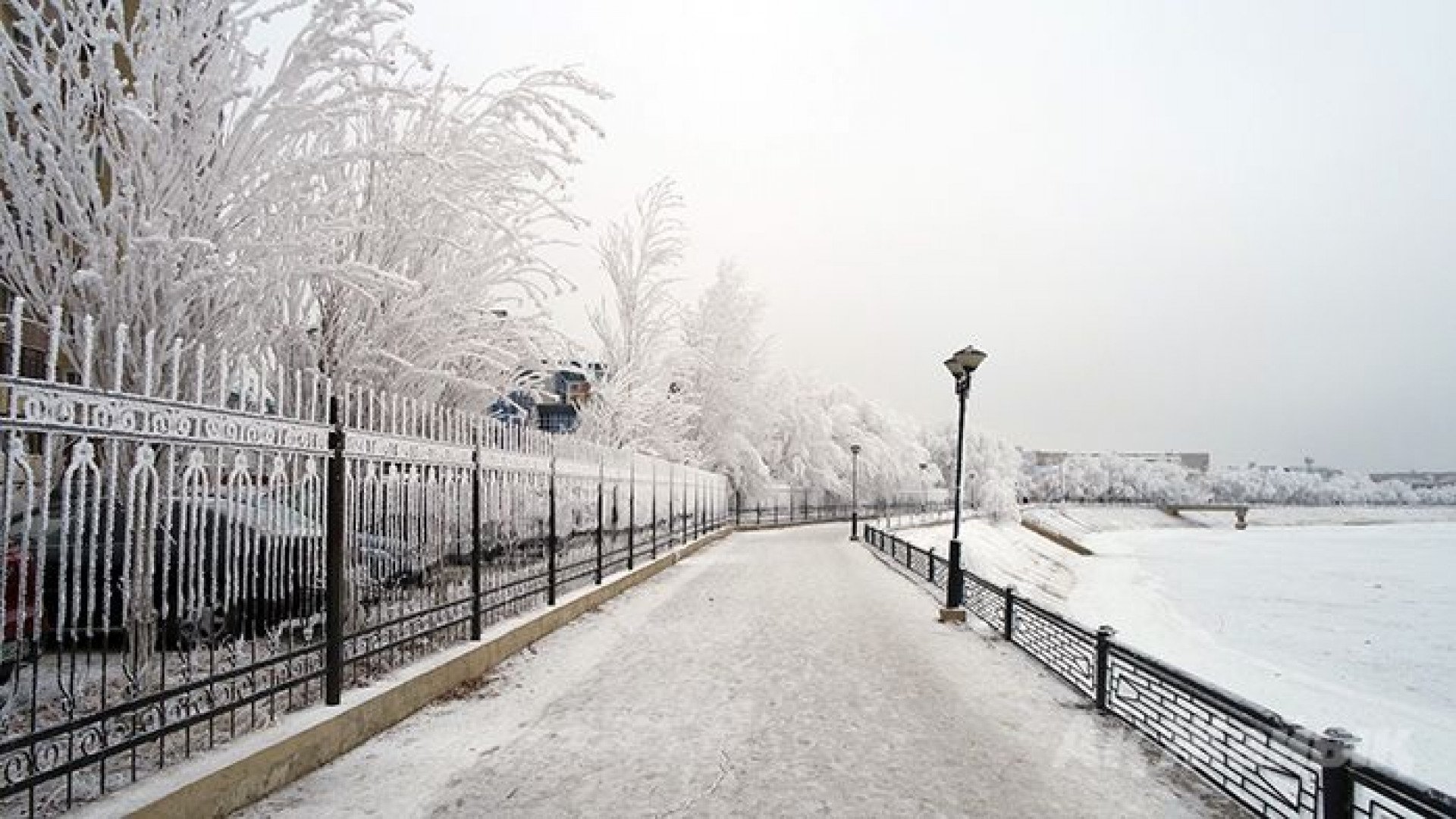 Погода г атырау. Атырау зима. Зимний Атырау. Атырау Казахстан зима. Атырау зимой фото.