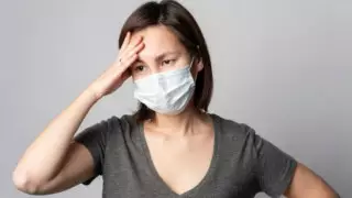 Казахстанка или филиппинка на баннерах? На жалобу ответили в акимате Алматы