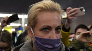 Жену Навального увезли на автозаке с площади в Москве