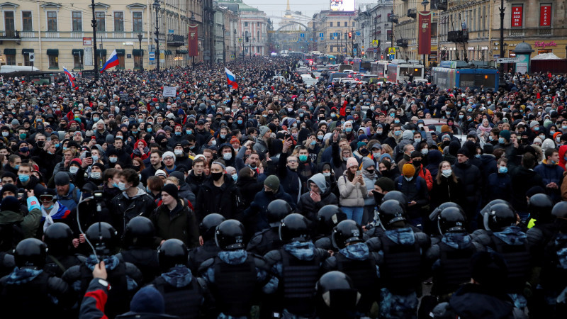 Сторонники Навального в Санкт-Петербурге. © Reuters