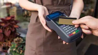 ИП с онлайн-кассами и POS-терминалами могут освободить от отчетности