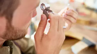 Ломбарды в Казахстане нарушают требования - депутат