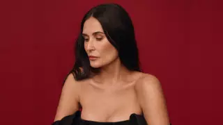 Изменения во внешности Деми Мур обсуждают в Сети