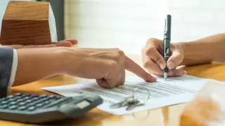 "Обещали большую квартиру": астанчанка стала жертвой мошенников