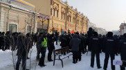 На Дальнем Востоке и в Сибири начались акции в поддержку Навального