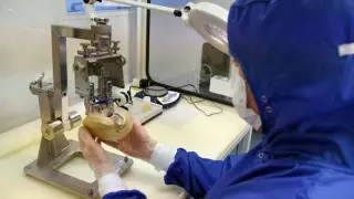 Искусственное сердце на батарее смартфона создали во Франции