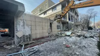 Автомойку снесли в центре Алматы