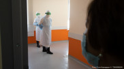 В поселке, где в доме престарелых произошла вспышка COVID-19, ужесточат карантин