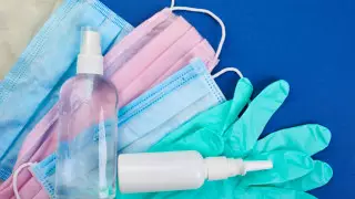 В Павлодаре воспитанницы спеццентра выпили антисептик, после чего одна скончалась