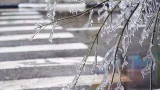 Гололед в Костанае: отменены занятия в школах, закрыты несколько трасс
