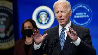 Байден отменил ряд антимиграционных законов Трампа