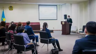 Алтай Кульгинов встретился с жителями района Есиль