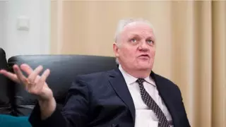 Экс-кандидат в президенты Франции задержан по делу о сексуальных домогательствах - СМИ