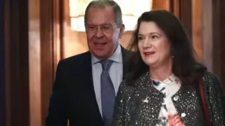 Глава МИД Швеции пообщалась с Лавровым в "резких выражениях"