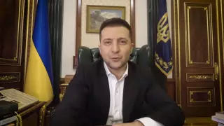 Зеленский объяснил блокировку трех украинских телеканалов цитатой из Булгакова