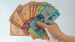 Как ситуация в России может повлиять на тенге, рассказали в Нацбанке