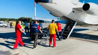 "Хватает только на 40-летние самолеты". Депутаты попросили больше денег для санавиации