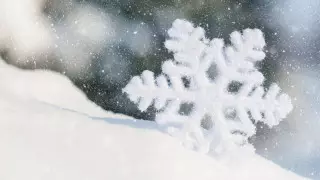 Огромные "снежинки" создали в Финляндии