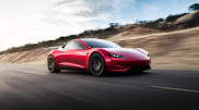 Илон Маск анонсировал парящую по воздуху Tesla