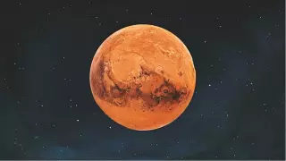 Опубликован цветной снимок кратера на Марсе