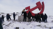 Жители поселка в Карагандинской области спасают символ времен СССР