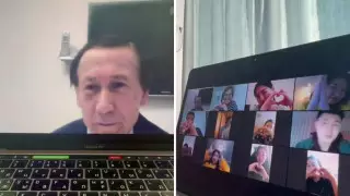 "Не смог сдержать слез". Учитель из Караганды растрогал казахстанцев в Сети