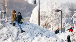 Семья замерзшего мальчика в Техасе подала иск на 100 миллионов долларов
