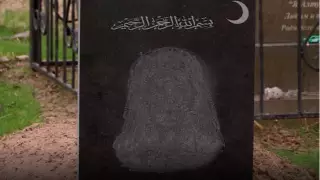 "Ангелы не прилетят": накажут ли стиравшего портреты на могилах смотрителя кладбища в Шымкенте