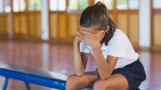 Родных изнасилованной школьницы могут наказать за сокрытие в Карагандинской области