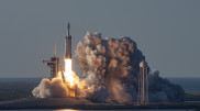 SpaceX отменила запуск Falcon 9 за полторы минуты до старта