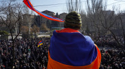 Противники Пашиняна ворвались в здание правительства