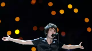 Земфиру заподозрили в плагиате обложки нового альбома