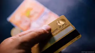 Казахстанцы стали использовать банковские карты в 2,5 раза чаще