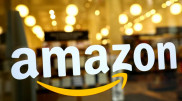 Amazon сменила "усы Гитлера" в иконке после жалоб клиентов