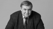 Умер известный российский комментатор Юрий Розанов