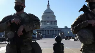 Конгресс США отменил заседание из-за угрозы штурма Капитолия