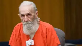 "Калифорнийского душителя" нашли задушенным в его камере