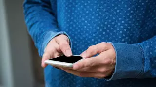 Мошенник оформил онлайн-кредит на знакомую в Усть-Каменогорске