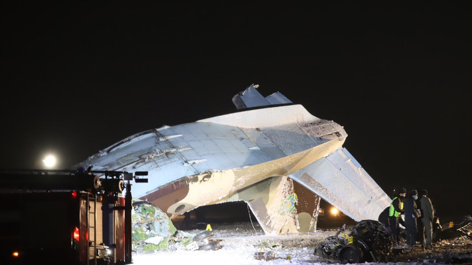 Разбился военный самолет. Катастрофа ту-154 в Алма-Ате. Авария военного самолета.