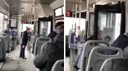 Выгнала пенсионерку из автобуса: кондуктору грозит до 10 суток ареста