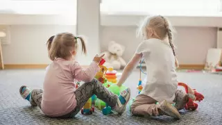 Ядовитые игрушки продавали детям в СКО