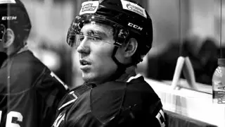 Игрок клуба МХЛ умер после попадания шайбы в голову