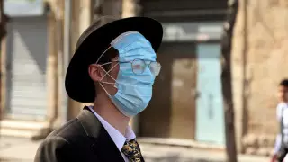 Исследователь ВОЗ назвал место, откуда распространился по миру COVID-19