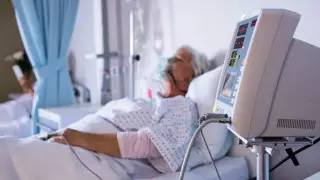 Эвтаназию легализовали в Испании